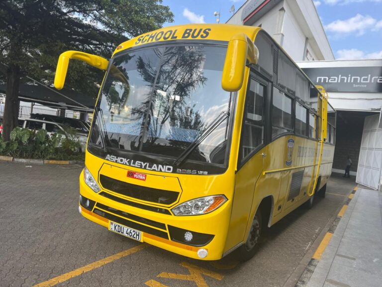 BOSS BUS